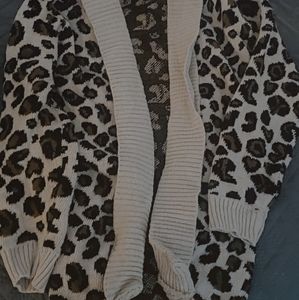 Leopard Cardigain